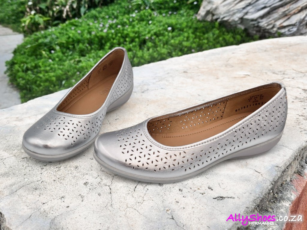 Hotter, Livvy II, Silver Ally Shoes Hermanus